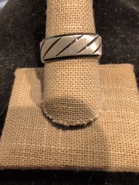 Stainless Steel Men's Brushed Two-Tone Band Ring